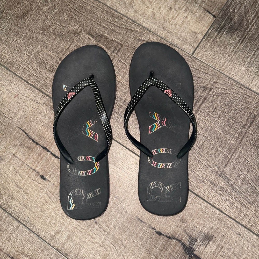 Roxy Black Sandals with Colorful Accents